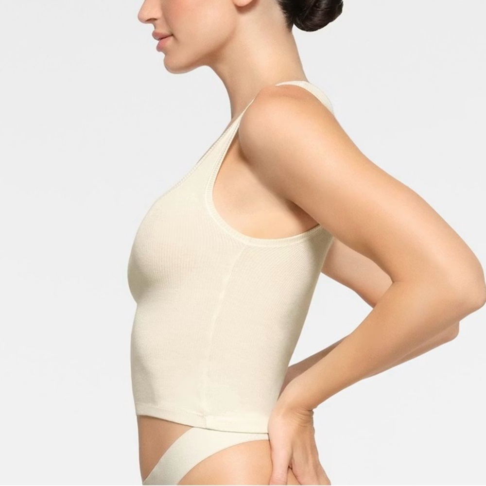 SKIMS Cream Ribbed Bandeau - Picture 2 of 5